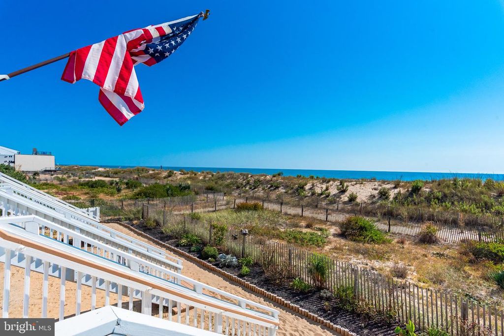 Image 49 of property listing at 7601 ATLANTIC AVE #3, Ocean City, MD 21842