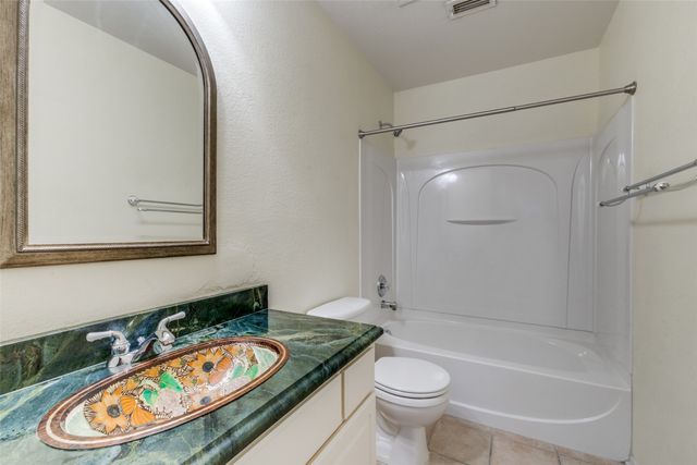 9421 Links Fairway Drive, Rowlett, TX 75089