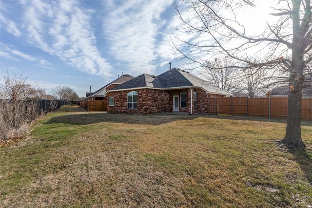 9421 Links Fairway Drive, Rowlett, TX 75089