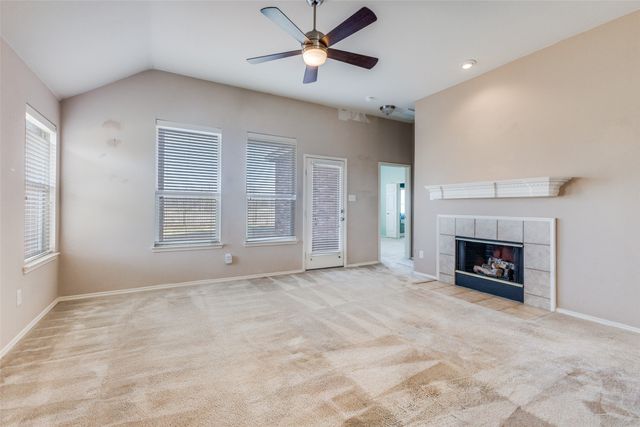 9421 Links Fairway Drive, Rowlett, TX 75089