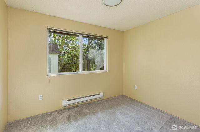 3207 45th Avenue NE, Tacoma, WA 98422