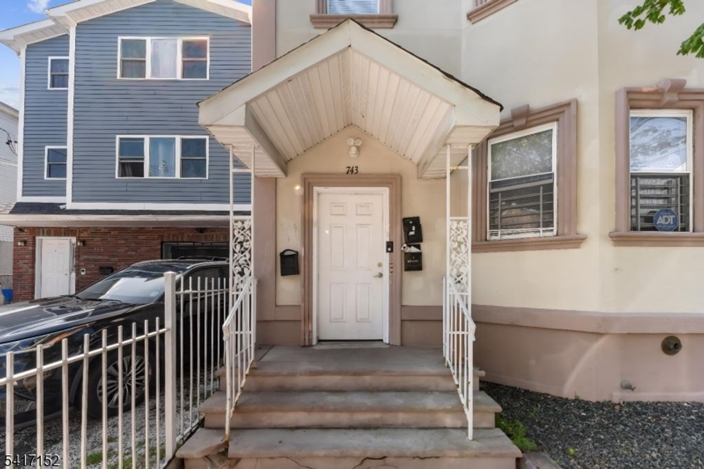 743 S 12Th St, Newark City, NJ 07103 — photo 2