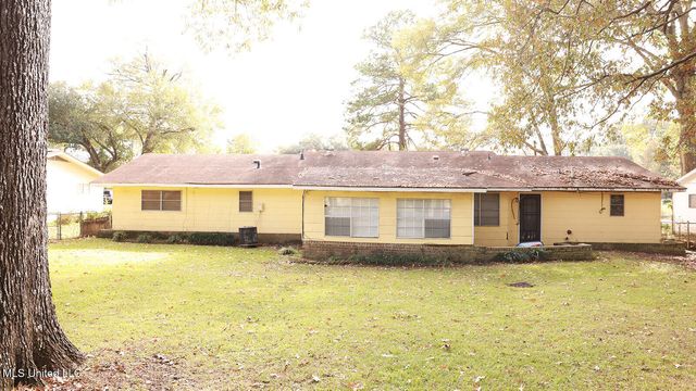 228 Mikell Street, Jackson, MS 39212