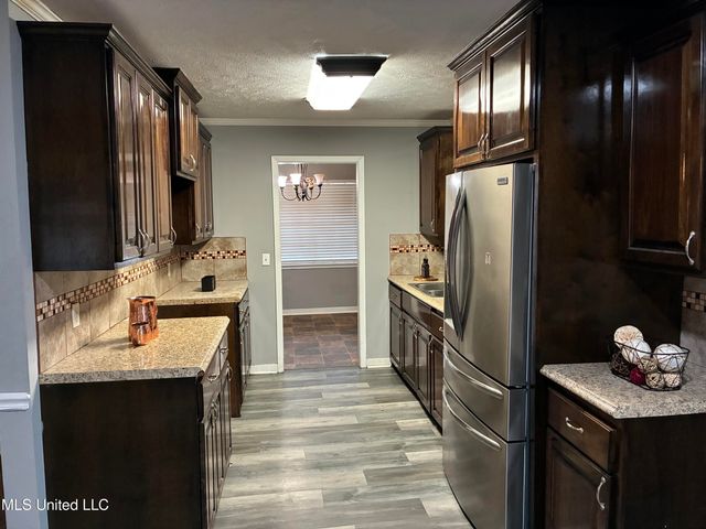 228 Mikell Street, Jackson, MS 39212