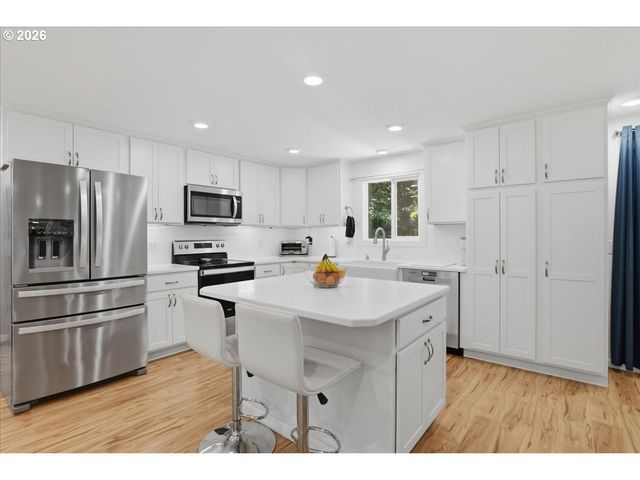 24003 Ne 219TH St, Battle Ground, WA 98604