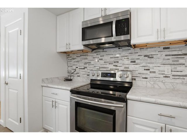 24003 Ne 219TH St, Battle Ground, WA 98604