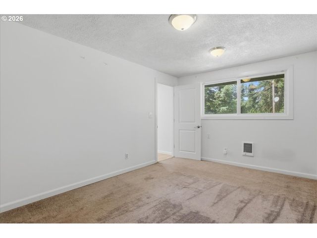 24003 Ne 219TH St, Battle Ground, WA 98604