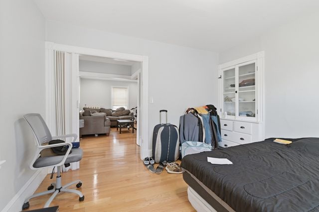 9 Vassall St, Quincy, MA 02170