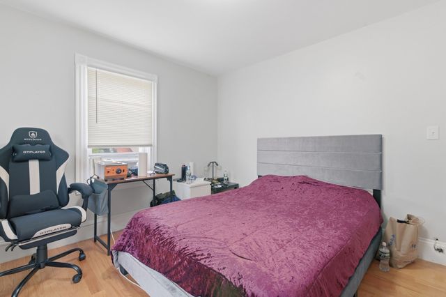 9 Vassall St, Quincy, MA 02170