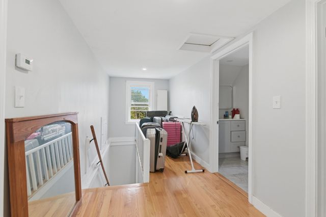 9 Vassall St, Quincy, MA 02170