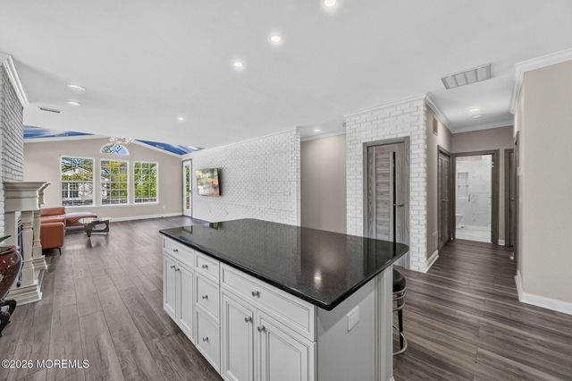 1 Percheron Road, Manalapan, NJ 07726