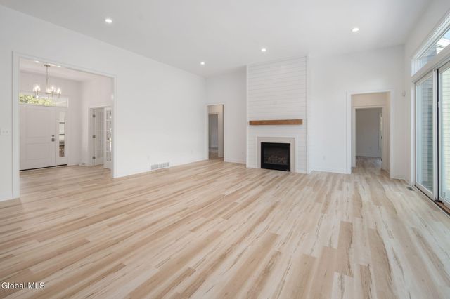 20 Overlook Drive, New Scotland, NY 12159