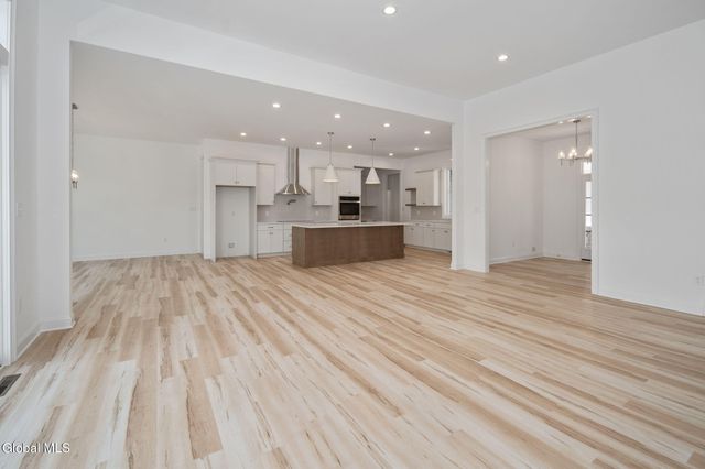 20 Overlook Drive, New Scotland, NY 12159