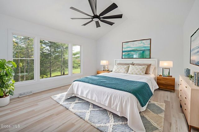 20 Overlook Drive, New Scotland, NY 12159