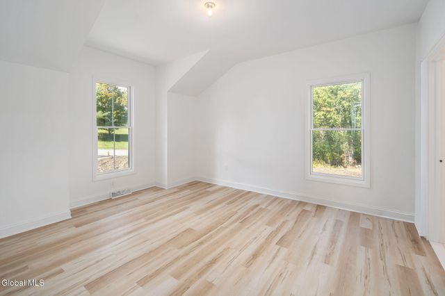 20 Overlook Drive, New Scotland, NY 12159