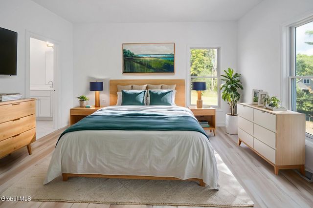 20 Overlook Drive, New Scotland, NY 12159