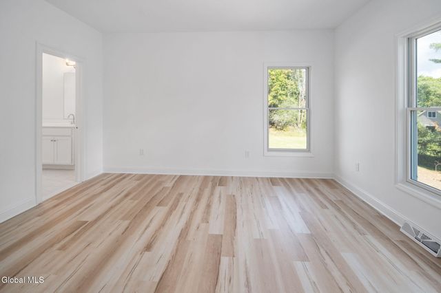 20 Overlook Drive, New Scotland, NY 12159