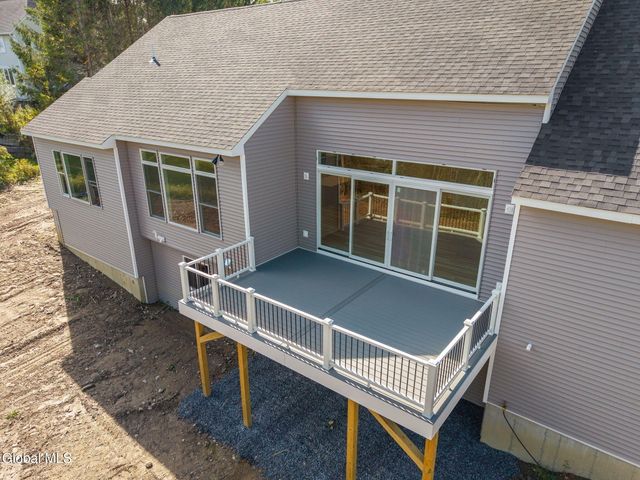 20 Overlook Drive, New Scotland, NY 12159