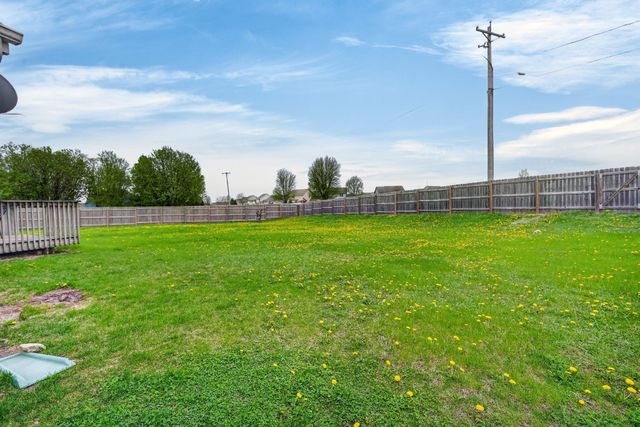 4009 NW 2nd Place, Ankeny, IA 50023