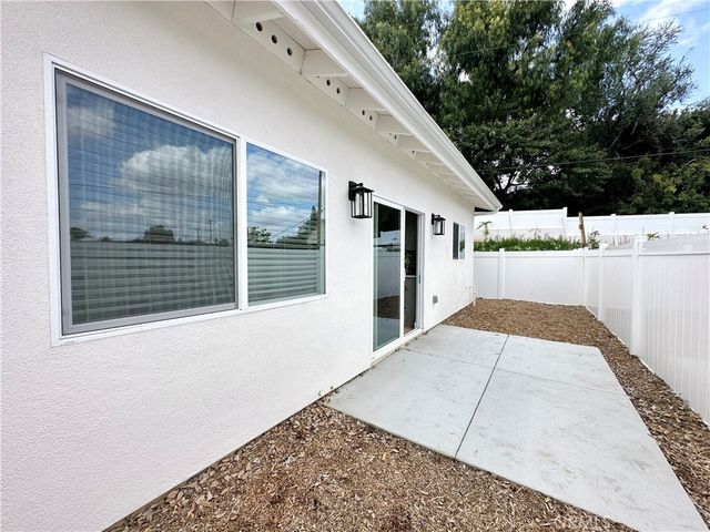 2418 Thorn Place A, Fullerton, CA 92835