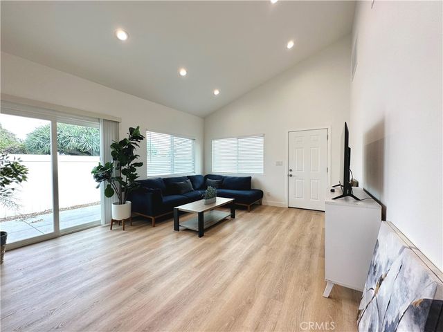 2418 Thorn Place A, Fullerton, CA 92835