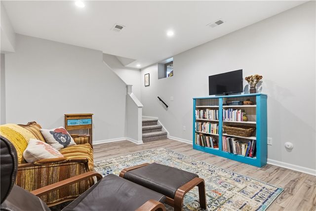 2388 Ridge Road Ext, Economy, PA 15003