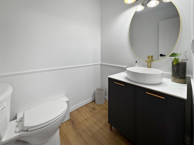 301 15th Avenue SW, Minot, ND 58701