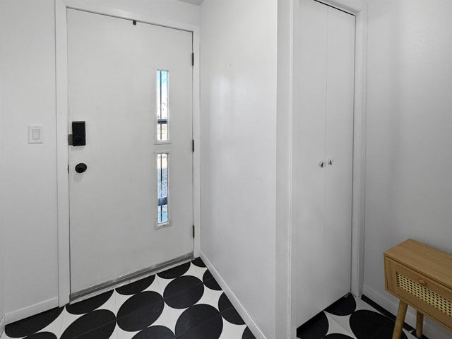 301 15th Avenue SW, Minot, ND 58701