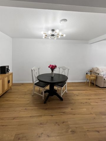 301 15th Avenue SW, Minot, ND 58701