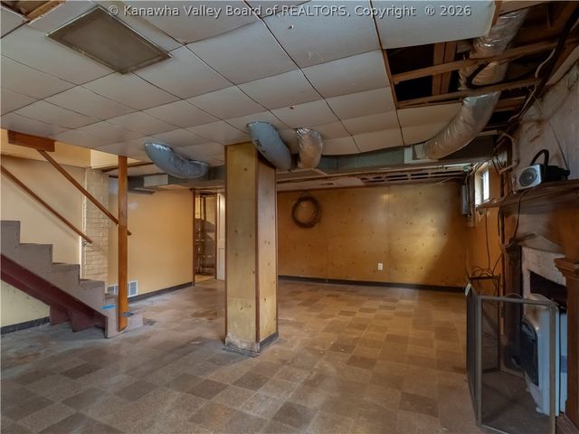 306 Monroe Street, South Charleston, WV 25303
