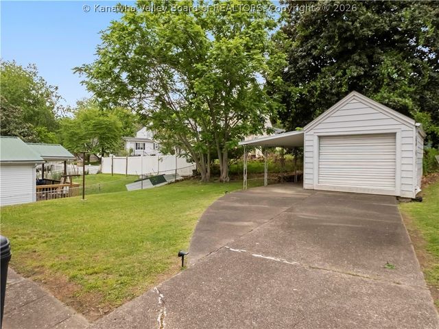 306 Monroe Street, South Charleston, WV 25303