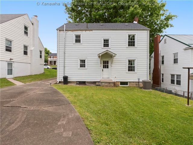 306 Monroe Street, South Charleston, WV 25303