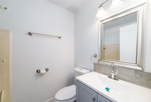 10830 Sela Lane, Houston, TX 77072