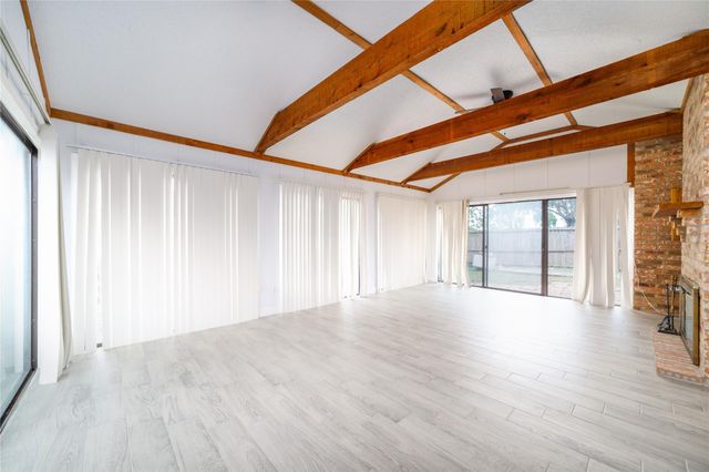 10830 Sela Lane, Houston, TX 77072