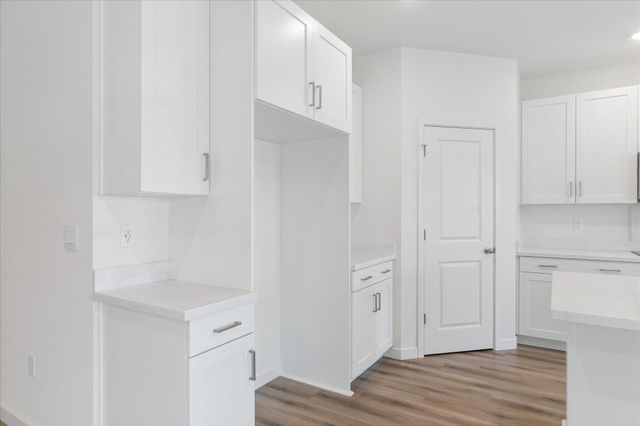 903 Katmai Place, Redding, CA 96001