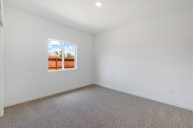 903 Katmai Place, Redding, CA 96001