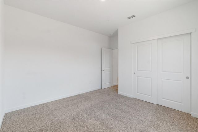 903 Katmai Place, Redding, CA 96001