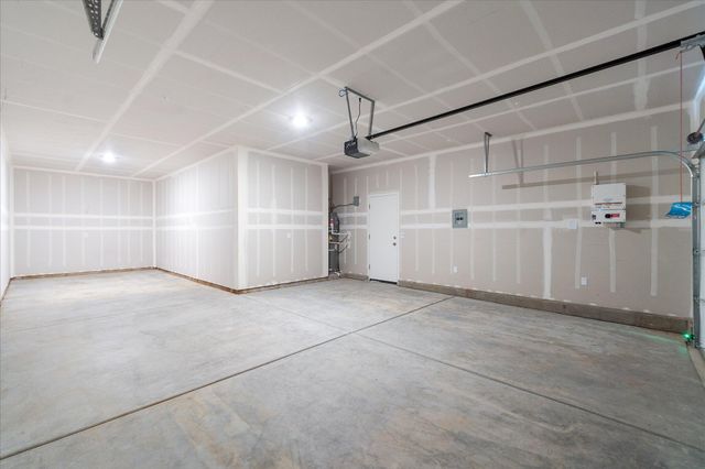 903 Katmai Place, Redding, CA 96001