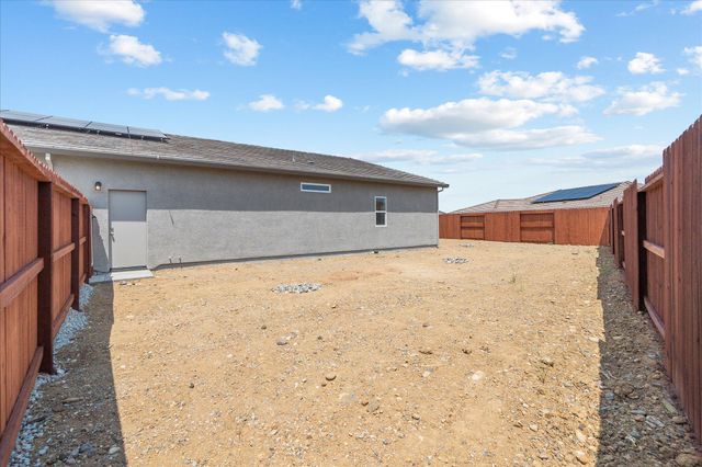 903 Katmai Place, Redding, CA 96001