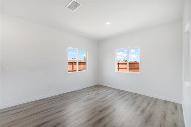 903 Katmai Place, Redding, CA 96001