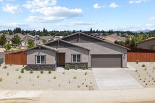 903 Katmai Place, Redding, CA 96001