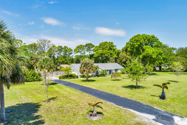 8609 Kelso Drive, Palm Beach Gardens, FL 33418