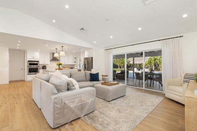 8609 Kelso Drive, Palm Beach Gardens, FL 33418