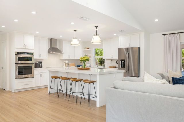 8609 Kelso Drive, Palm Beach Gardens, FL 33418