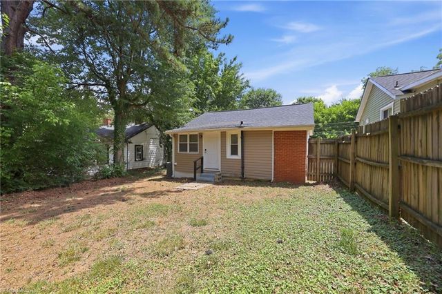 2204 Rawson Street, Winston-salem, NC 27127