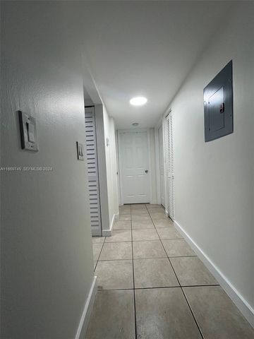 8075 NW 7th Street 109, Miami, FL 33126