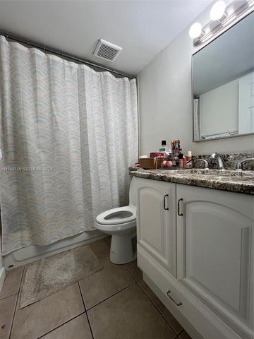 8075 NW 7th Street 109, Miami, FL 33126