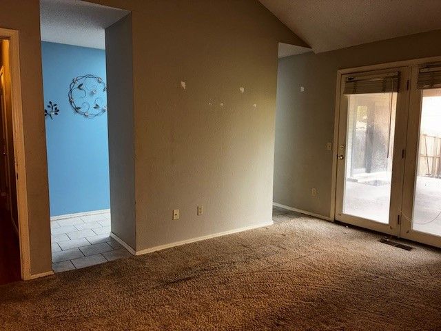 8630 E 78th Street, Tulsa, OK 74133