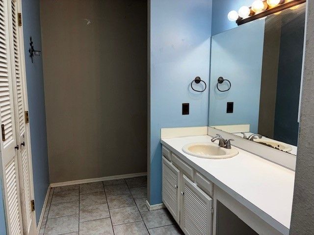 8630 E 78th Street, Tulsa, OK 74133