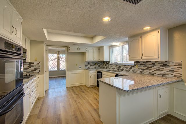 225 Sovereign Court, Rockwall, TX 75032